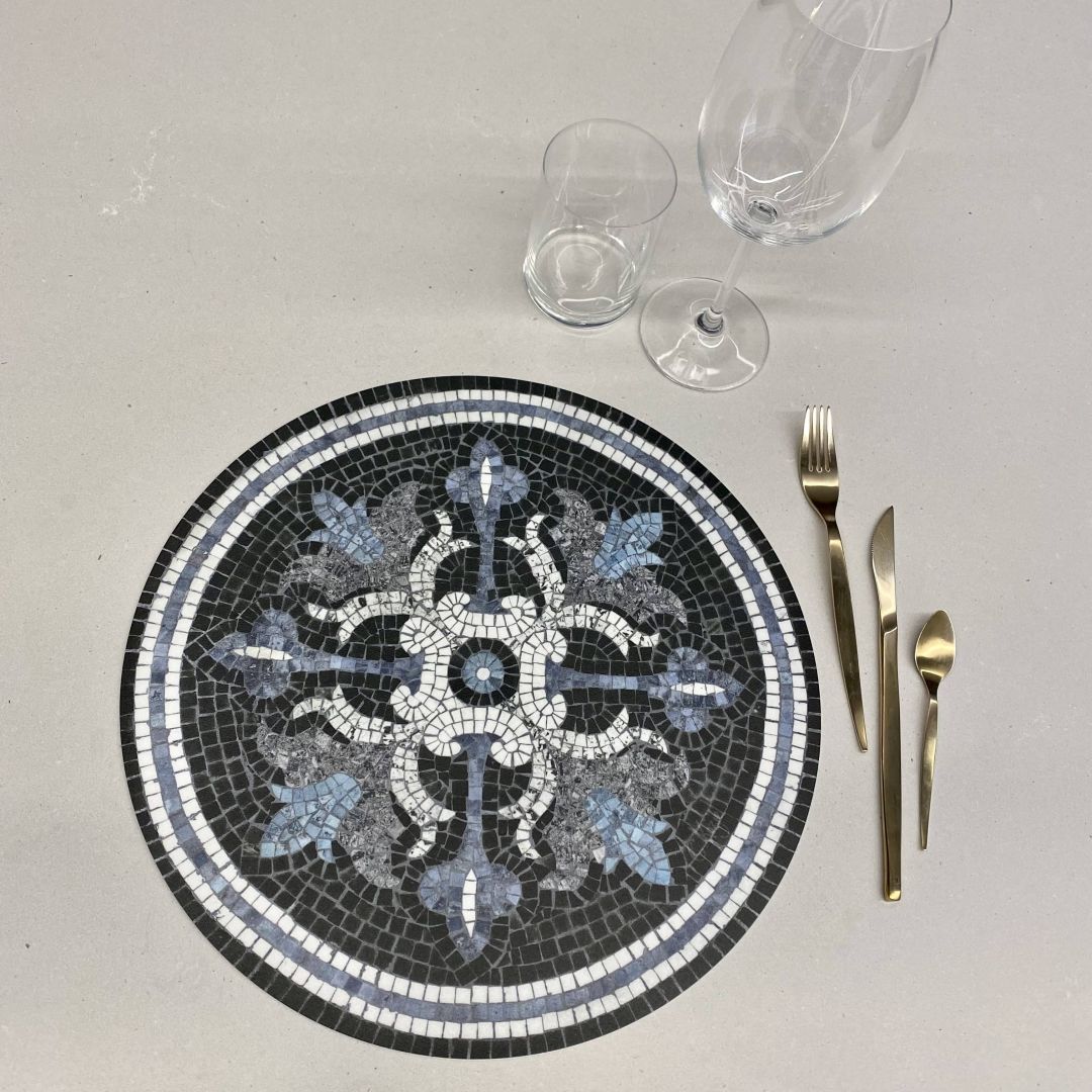 Round mosaic vinyl placemat Angelica