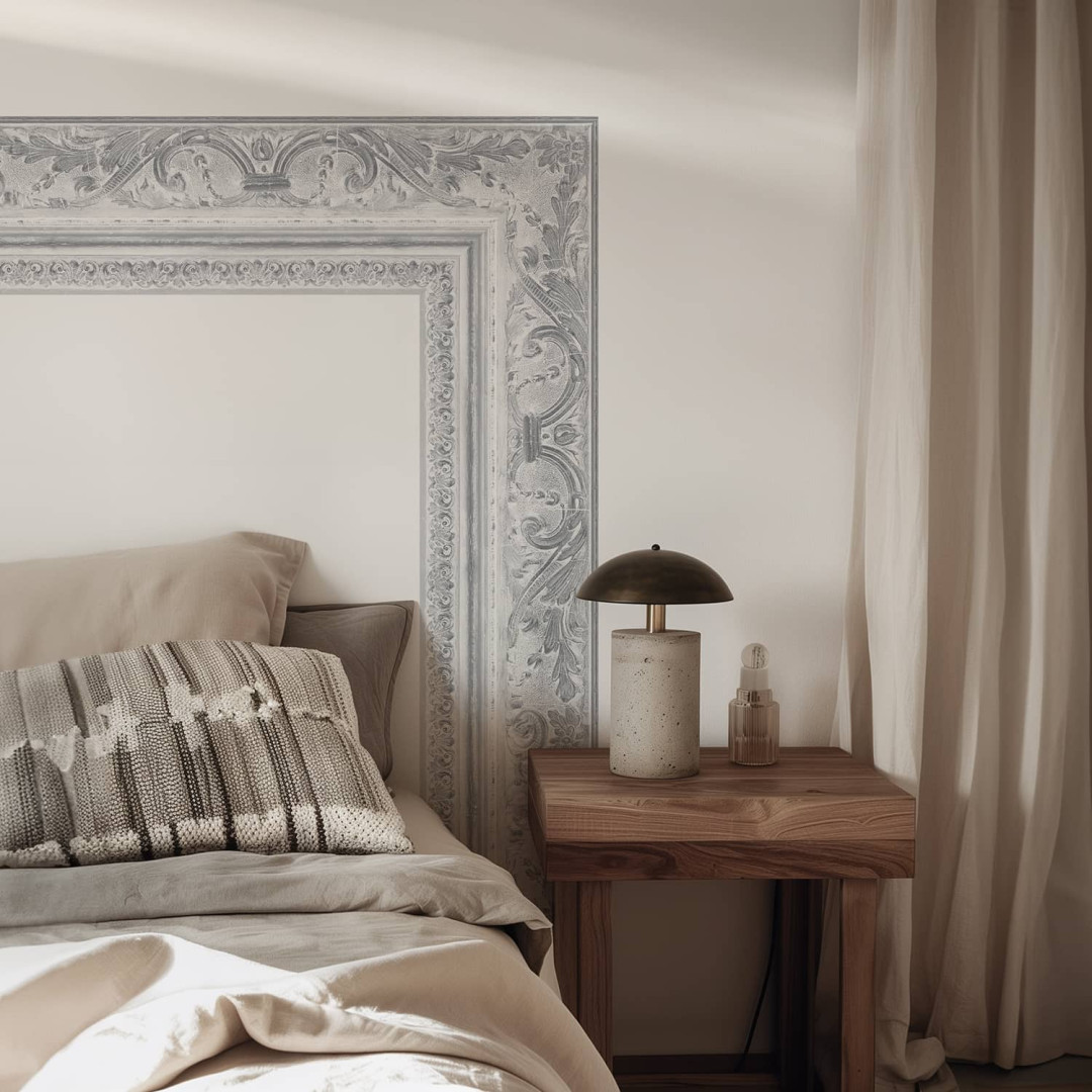 Grey Louis XV border