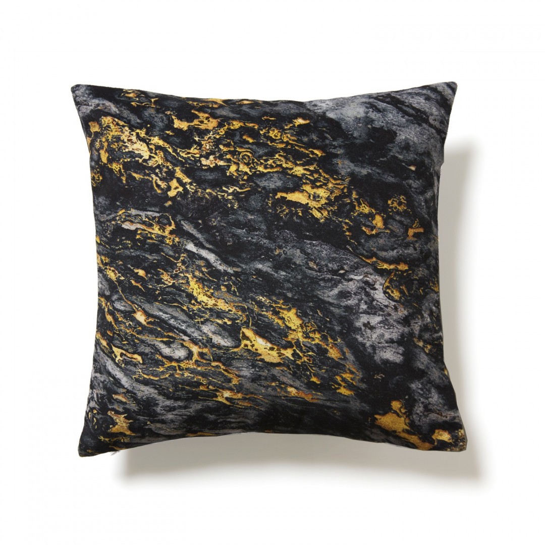 Coussin Marbre Sarrancolin noir et or